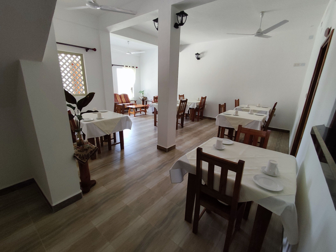 Food & Drinks 4, La Residence d'Almee