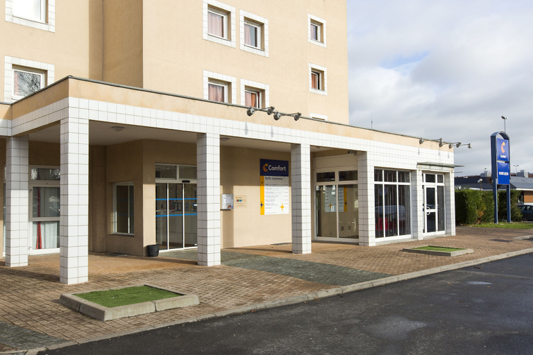 Exterior & Views 2, Comfort Hotel Montlucon, Allier