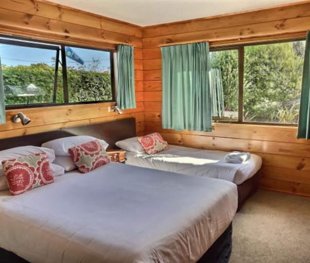 Bedroom 3, Tasman Holiday Parks – Coromandel, Thames-Coromandel