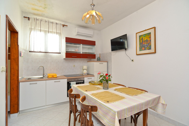 Others 5, Apartment 1067, Rovinj