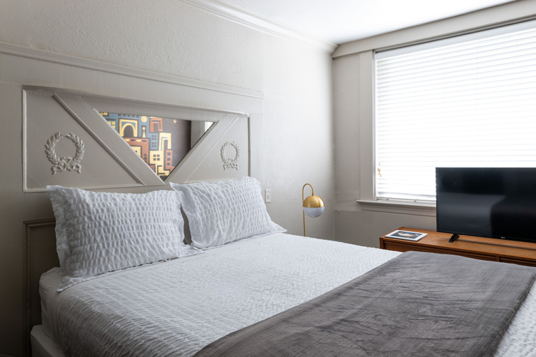 Bedroom 3, The Metro Hotel, San Francisco