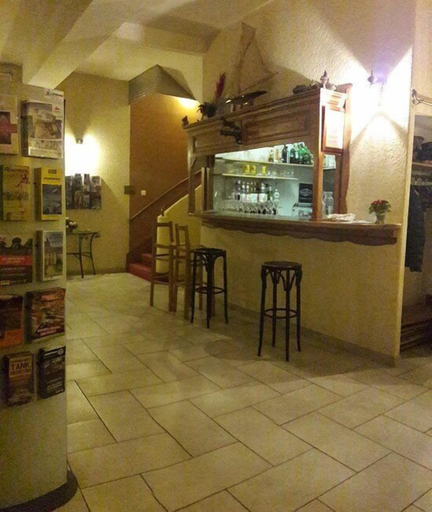 Food & Drinks 2, Le Lion dOr, Orne