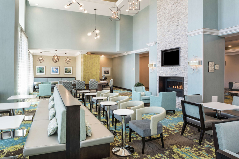 Food & Drinks 5, Homewood Suites By Hilton Ottawa Airport, Ottawa