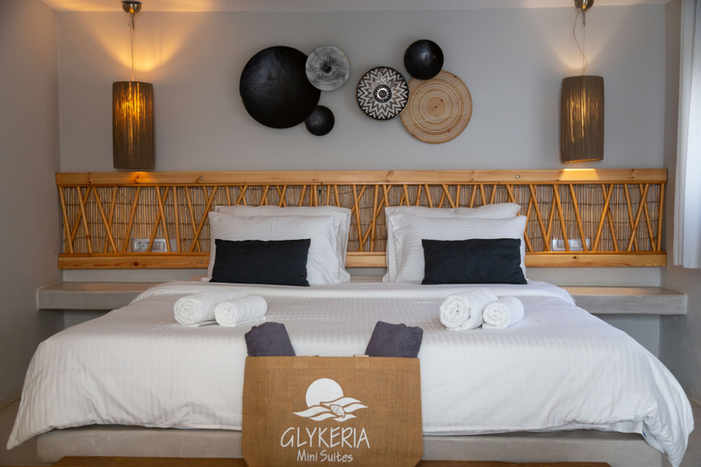 Bedroom 3, Glykeria Mini Suites, South Aegean