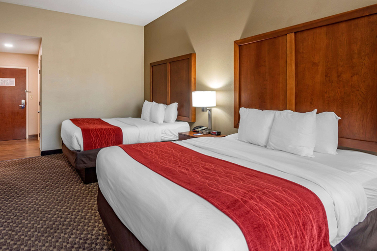 Bedroom 3, Comfort Inn & Suites Atoka-Millington, Tipton