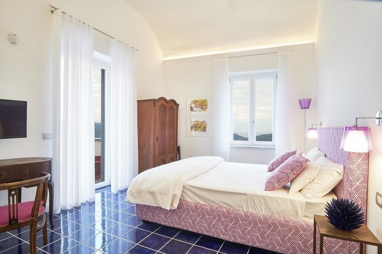 Bedroom 3, Palazzo Gentilcore, Salerno