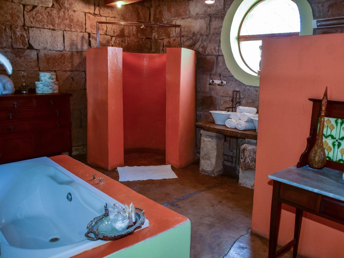 Bathroom 4, Linwood Guest Farm, Thabo Mofutsanyane