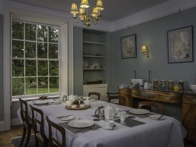 Food & Drinks 5, Old Vicarage, Devon