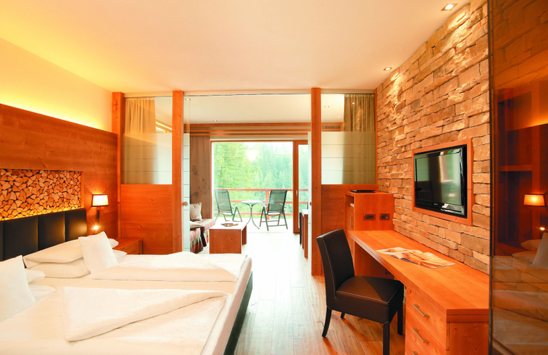 Bedroom 3, Mountain Spa Resort Albion, Bolzano