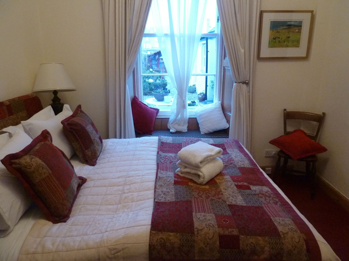 Bedroom 2, The Burnside Guest House, South Ayrshire