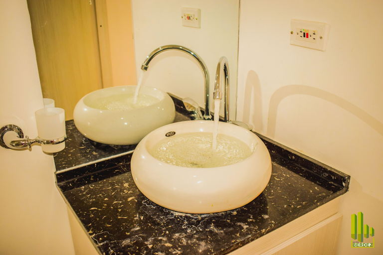 Bathroom 3, Hotel Berdez, Neiva