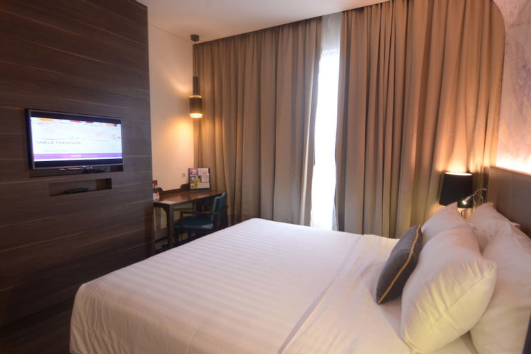 Bedroom 28