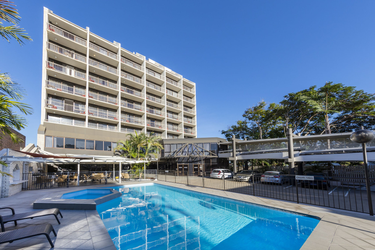 Sport & Beauty 3, Mercure Rockhampton, Rockhampton