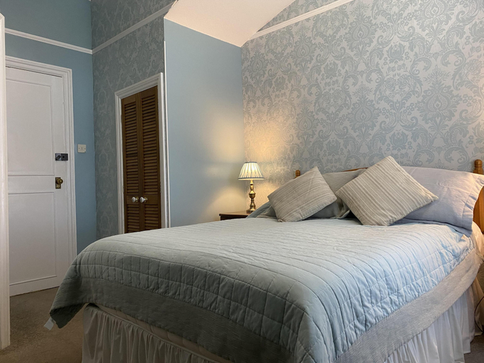 Bedroom 4, The Belmont Hotel, Isle of Wight