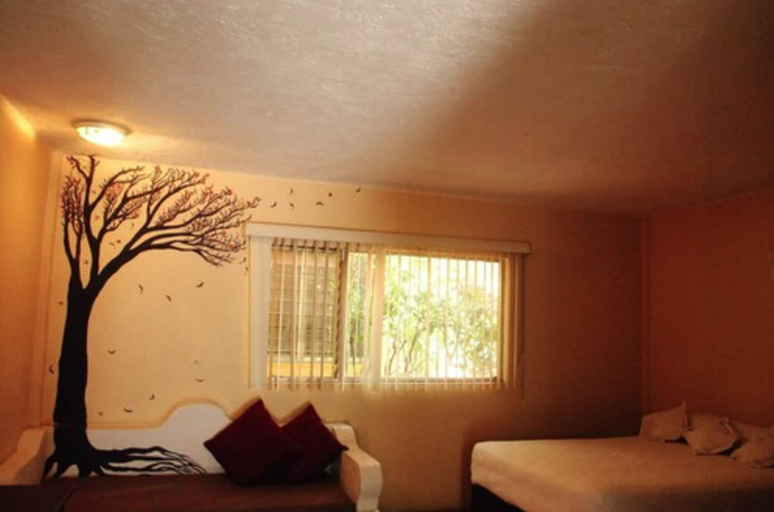 Bedroom 3, Hotel Calli Quetzalcoatl, San Jerónimo Tecuanipan