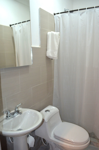 Bathroom 4, Hotel Galería la Trinidad, Cartagena de Indias