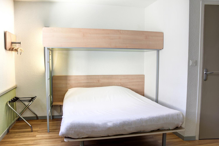 Bedroom 4, Hôtel Inn Design Laon, Aisne