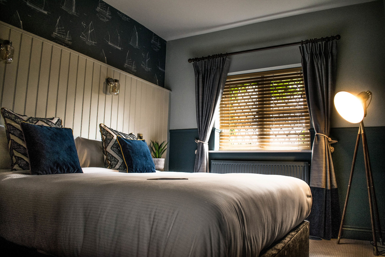 Bedroom 2, The Mayflower, Hampshire