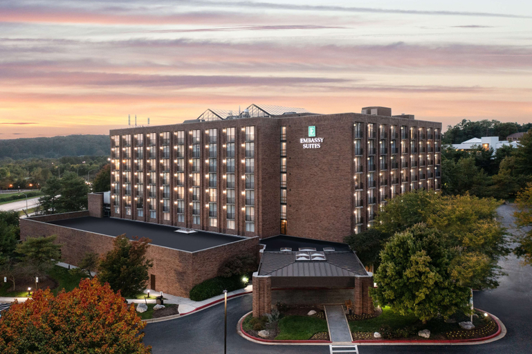 Exterior & Views 2, Embassy Suites Baltimore - North/Hunt Valley, Baltimore
