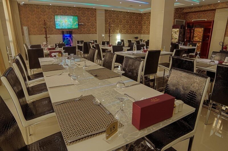 Food & Drinks 5, Hôtel Errafie, El Khroub