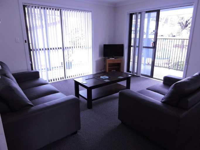 Others 4, Coffs Shearwater Motel, Coffs Harbour - Pt A