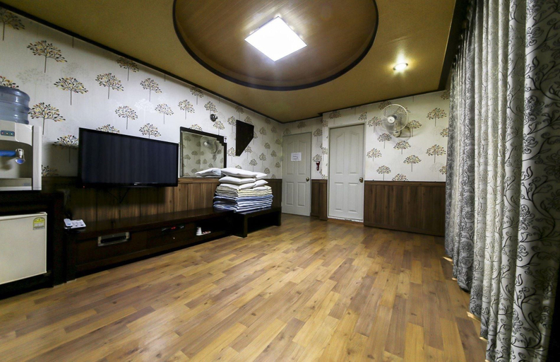 Others 4, Venus Motel&Pension, Boryeong