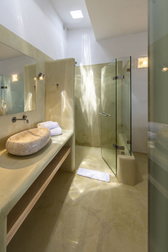 Bathroom 5, Mykonos Azure, South Aegean