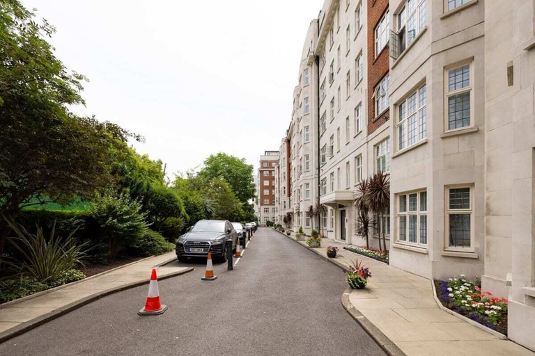 Others 5, The St Johns Wood Classic - Snazzy 2bdr Flat, London
