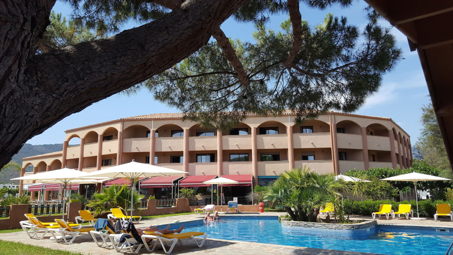 Exterior & Views 2, Le California Motel, Corse-du-Sud