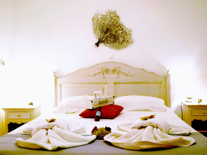 Bedroom 2, Caldera Studios, South Aegean