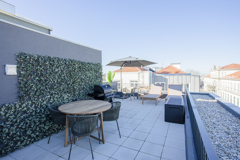 Others 4, Liiiving-Modern & Glam Rooftop Apartment, Porto