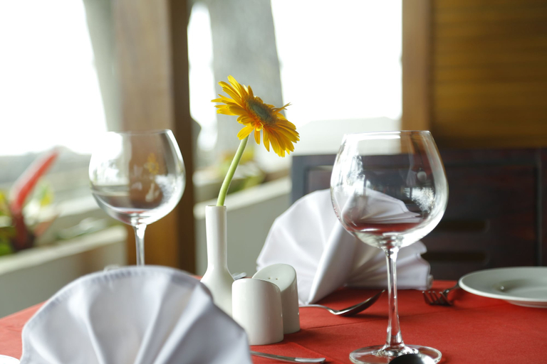 Food & Drinks 5, Old Lighthouse Bristow Hotel, Ernakulam