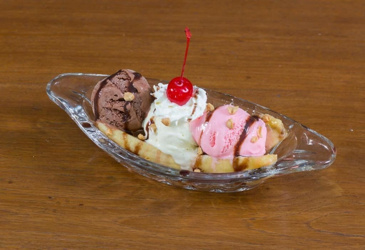Food & Drinks 27