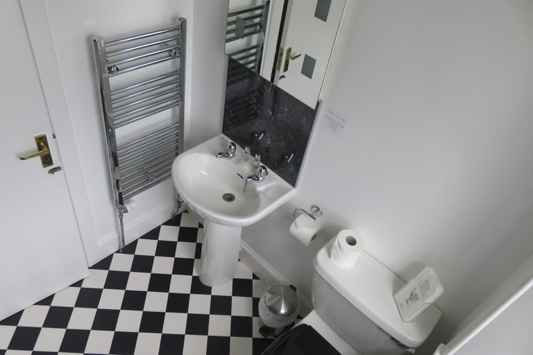 Bathroom 3, West End Guest House, Moray