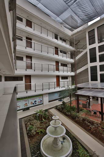 Others 5, Crown Regency Courtyard Resort, Malay
