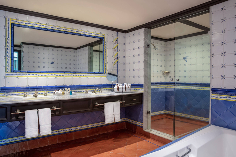 Bathroom 5, Sheraton Maria Isabel Mexico City Reforma, Mexico City