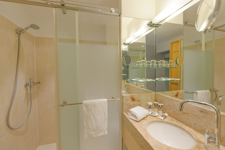 Bathroom 4, Mercure Hotel Potsdam City, Potsdam