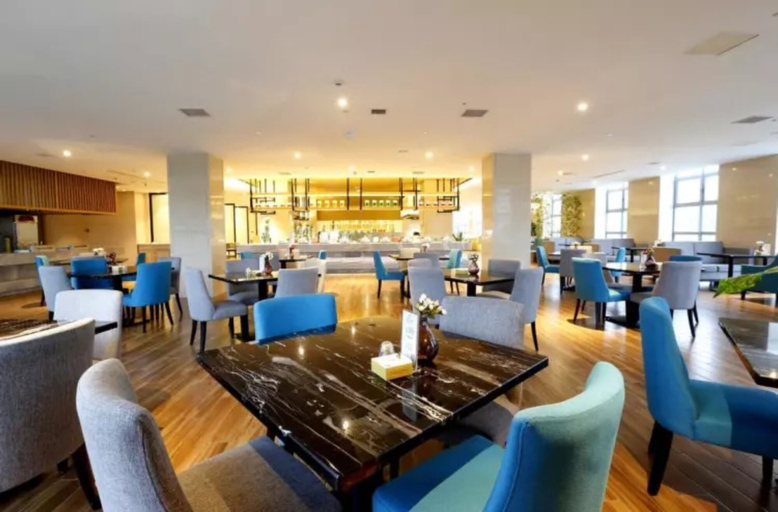 Food & Drinks, Zijing International Hotel, Enshi Tujia and Miao