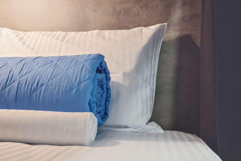 Bedroom 4, Bedbox Hostel, Attica