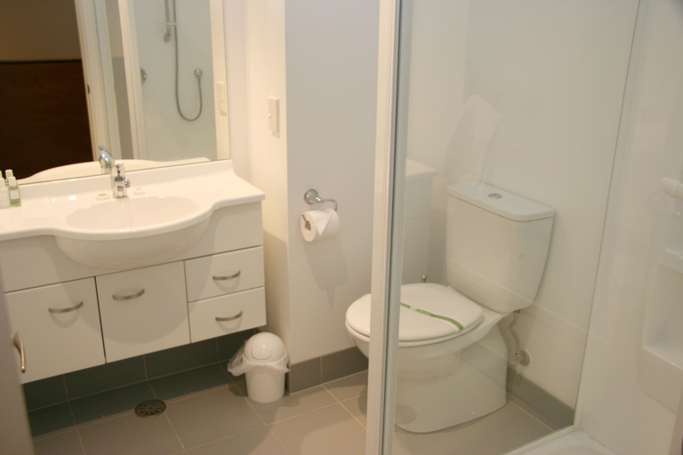 Bathroom 4, Oceans Resort Whitianga, Thames-Coromandel