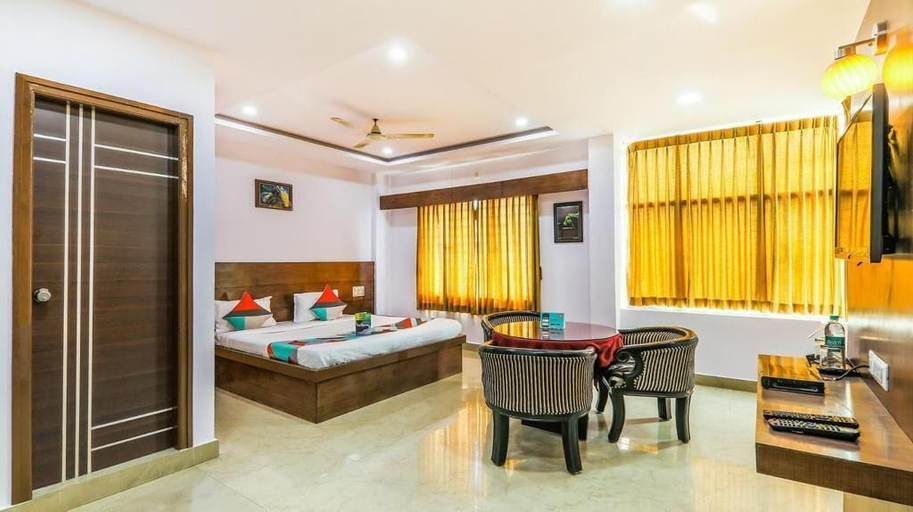 Bedroom 5, Yuvraj Comforts, Mysore