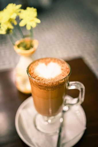 Food & Drinks 19
