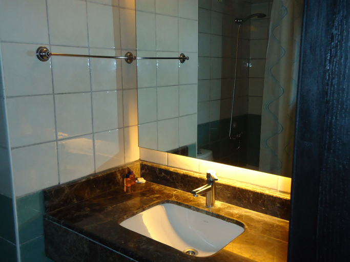 Bathroom 5, Blue Pine Hotel, Antalya