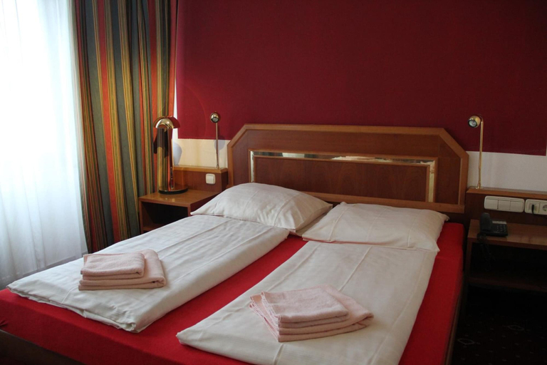 Bedroom 2, Hotel Wali, Bielefeld