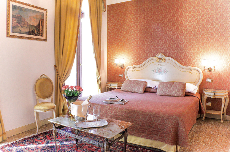 Bedroom 4, Apostoli Palace, Venezia