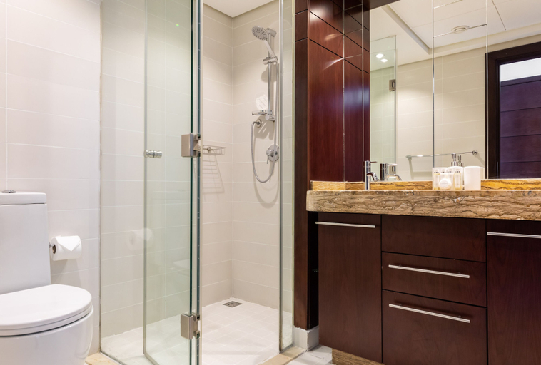 Bathroom 3, Burj Khalifa Vw Prvt Pool in Dubai, Dubai