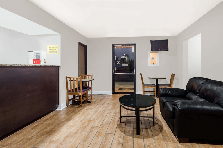 Others 4, Super 8 by Wyndham Augusta/Ft Eisenhower Area, Richmond