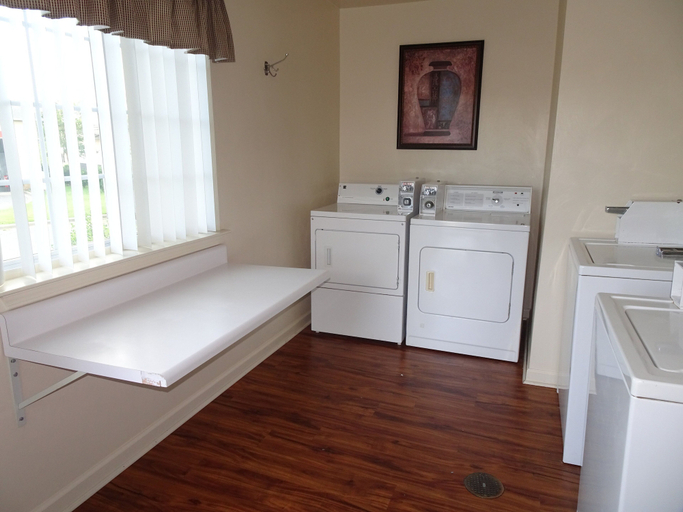 Others 5, Affordable Corporate Suites Christiansburg, Montgomery