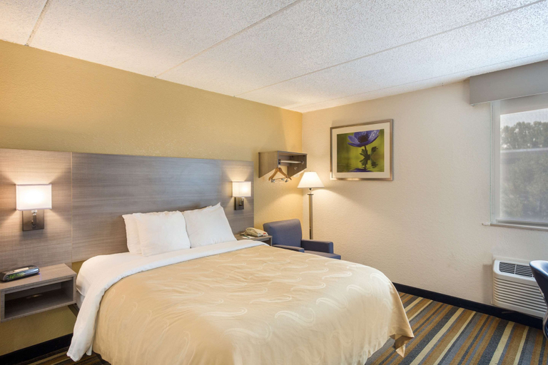 Bedroom 3, Quality Inn Albany Colonie, Albany
