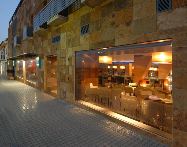 Exterior & Views 2, Hotel Macami, Córdoba